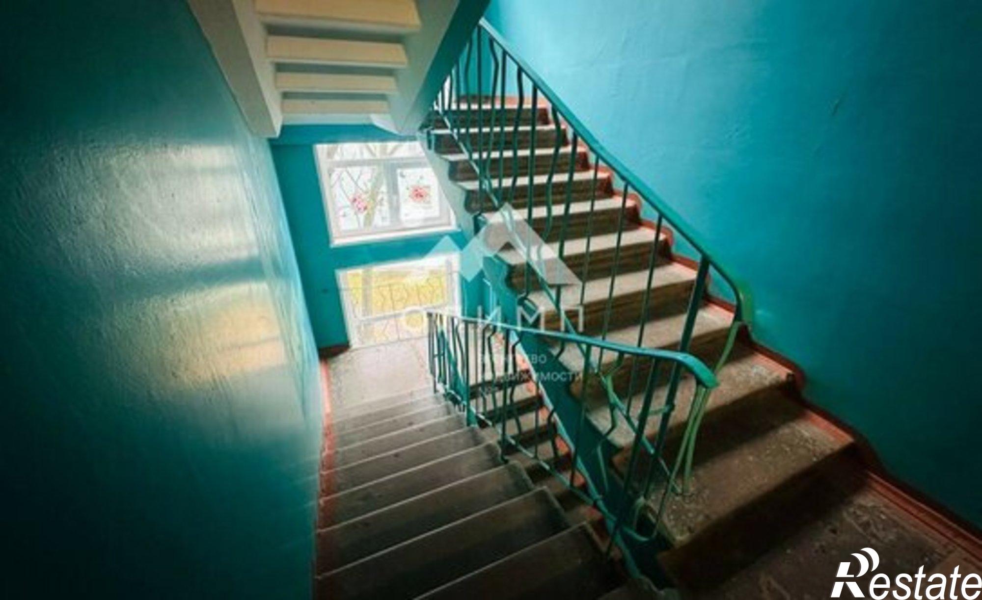 Купить квартиру за 2 880 000 рублей на Вологда, улица Лаврова, 10