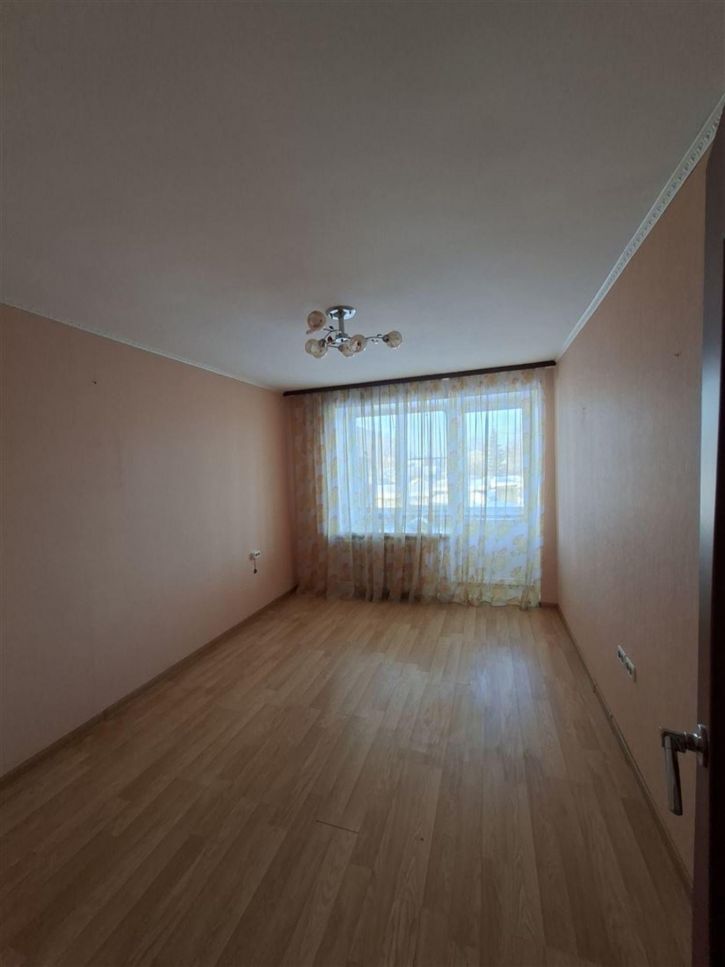 3-комн квартира ул Парышкинская, д. 114