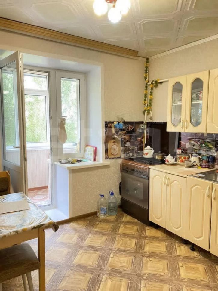 2-комн квартира Центральная улица, 2