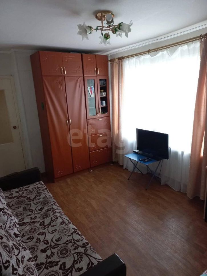 2-комн квартира улица Коммунистов, 4