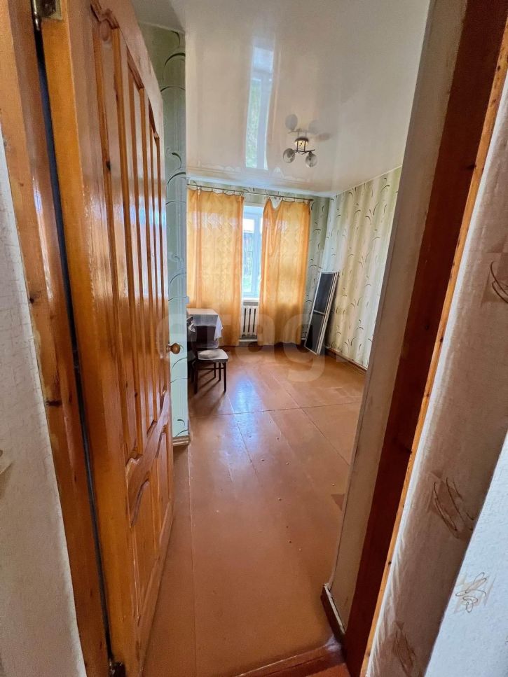 3-комн квартира улица Бабушкина, 48