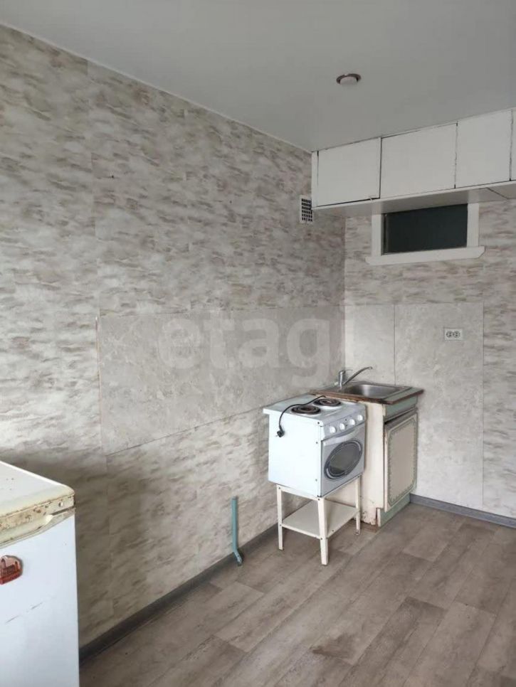 3-комн квартира Молодёжная улица, 5