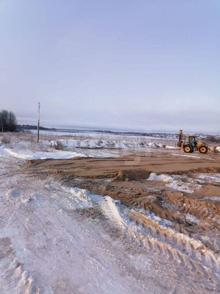 Земельный участок село Первомайское