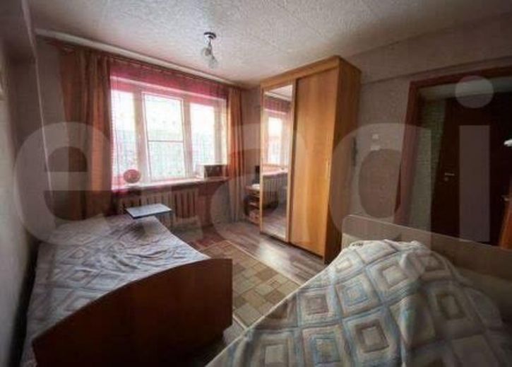 3-комн квартира Школьный переулок, 1