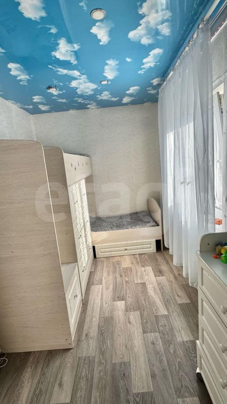 2-комн квартира улица имени Лебедевой, 10