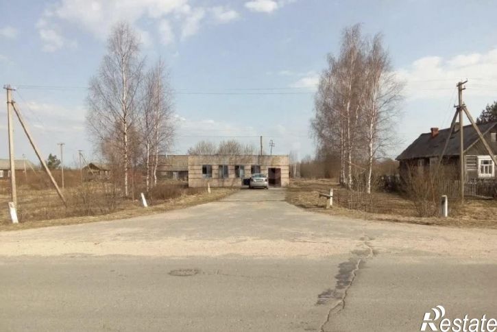 Торговое помещение деревня Антоново (Вотчинский сельсовет), 25
