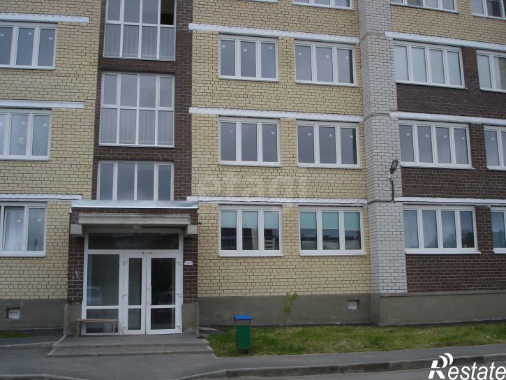 2-комн квартира улица Газовиков, 30