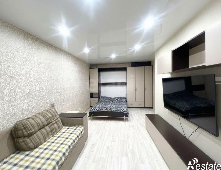 2-комн квартира улица Лаврова, 9а