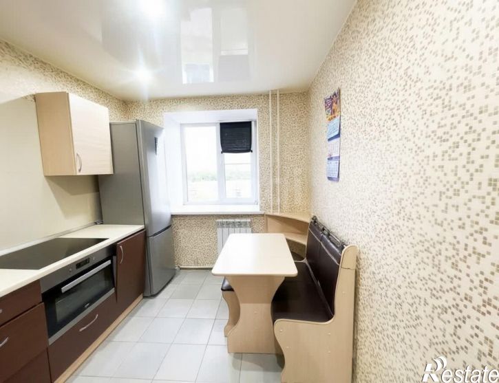 2-комн квартира улица Лаврова, 9а