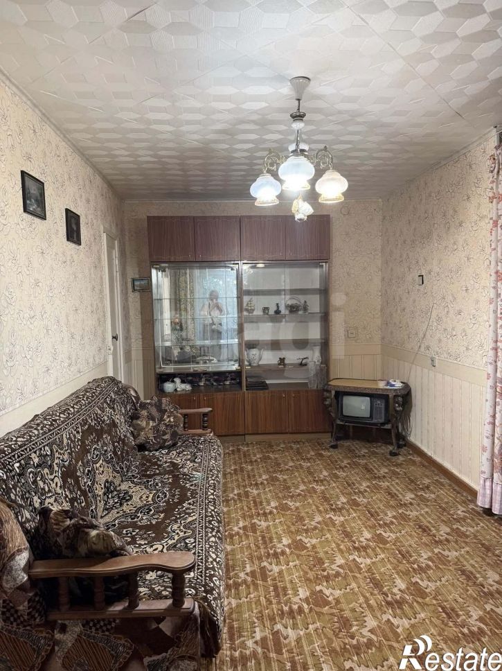 3-комн квартира Молодёжная улица, 4