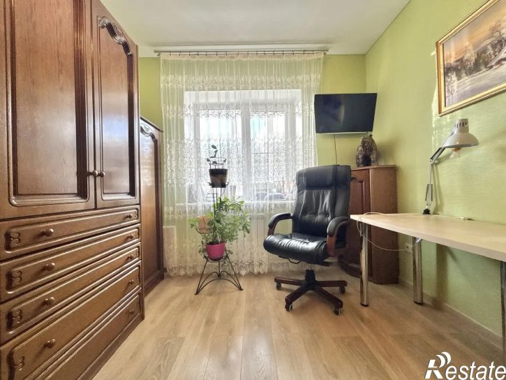 5-комн квартира Майская улица, 3а